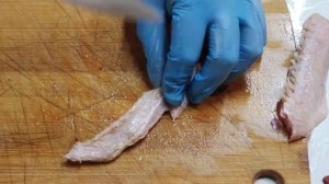 КАК ЛЕГКО ОТДЕЛИТЬ ТРУБЧАТЫЕ КОСТИ С КРЫЛА УТКИ ИЛИ КУРИЦЫ.