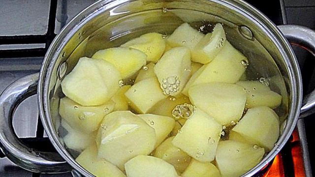 Суп пюре из шампиньонов и картофеля