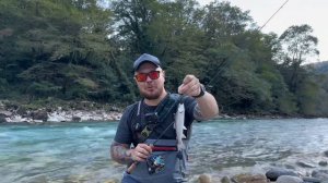 Рыбалка в Абхазии осенью. Ловля дикой форели на горной реке🎣
