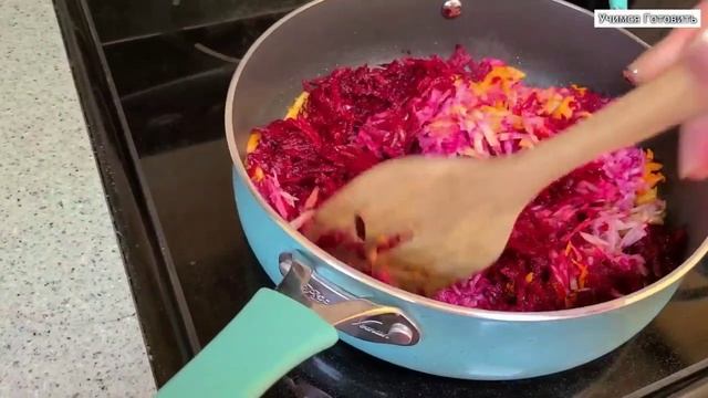 БОРЩ БЕЗ МЯСА СО СВЕКЛОЙ И ЩАВЛЕМ. УЧИМСЯ ГОТОВИТЬ. смотреть онлайн