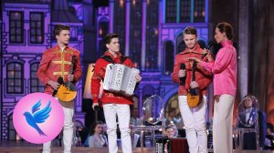 Максим и Артем Лазаревы, Владислав Шумкин. Попурри на тему из "Осенний марафон" и "Служебный роман"