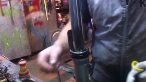 Замена сальника пера Yamaha FZ6