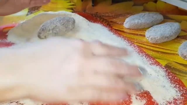 Котлеты Школьные, цыганка готовит. Gipsy cuisine.