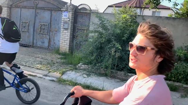 НЕМНОГО НЕ ПРОСЧИТАЛ | ТРЕСНУЛА РАМА НА БМХ | ГЕЙМ ОФ БМХ | BMX ТРЮЧКИ смотреть онлайн