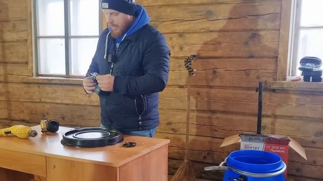 Расспаковка покупок. Сделал циклон из бочки для пылесоса. Разобрал пролёт на потолке. #хочувдеревню смотреть онлайн