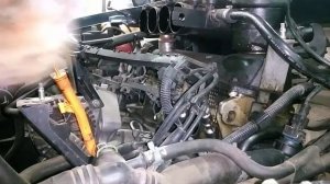Снятие и установка впускного коллектора, замена свечей VW Golf4