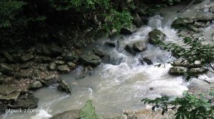 Гора Ахун и Агурские водопады: смотровая башня и прогулка по ущелью