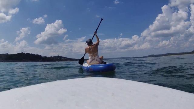 Paddle boarding in Lake Travis via Mansfield Dam park смотреть онлайн