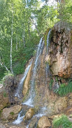 Красивый водопад ''Плакун'' в Пермском крае