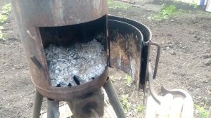 Печь для казана из пропанового баллона.