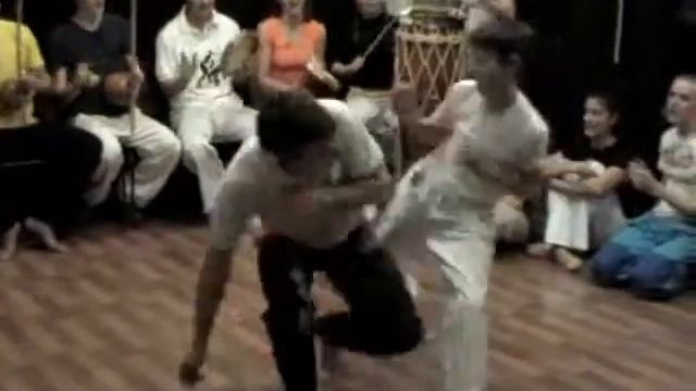 Picorrucho e Latino смотреть онлайн