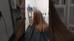 Как стричь лесенку у лица, при этом затылок одной длины. Как соединить лесенку у лица? Часть 2