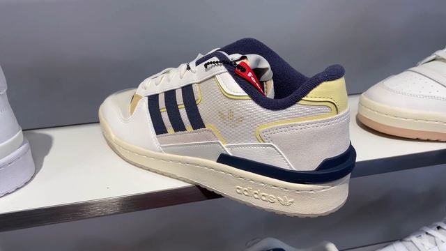 Adidas Originals Forum Exhibit Low (Off White/Shadow Navy/Chalk White) - SKU: GX4121 смотреть онлайн