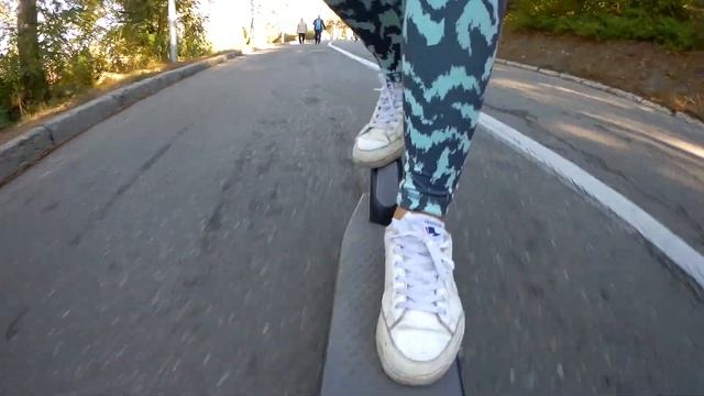 Электрический самокат Ninebot Kickscooter ES1