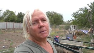 Страсти по окну // Шашлык на огороде // клеммы))