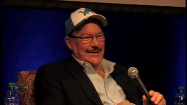 Bob Wilson talks about the Nashville Skyline sessions with Dylan смотреть онлайн