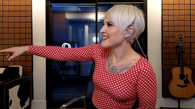 Vocal Coach Reacts to GiGi De Lana - Cupid #vocalcoachreacts #gigidelana #kpopcover #fiftyfifty смотреть онлайн