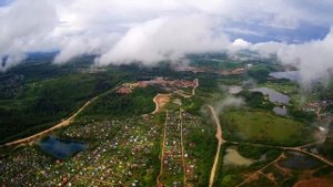 FPV flying above the clouds. Полёт над облаками. Квадрокоптер в облаках.