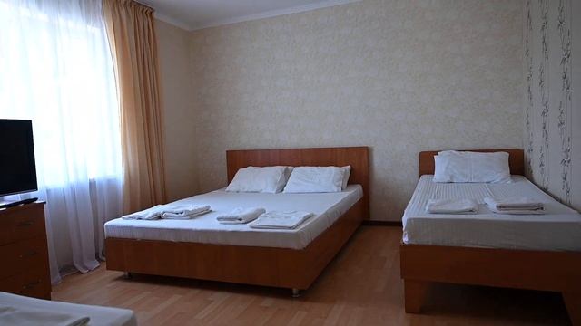 Крым. Орджоникидзе. Гостевой дом Григорий. 2 комнатные аппартаменты. 70кв.