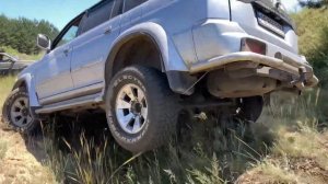 Mitsubishi Pajero Sport 3.0 VS 2.5D. Сравнительный тест езды по песчаным горкам.