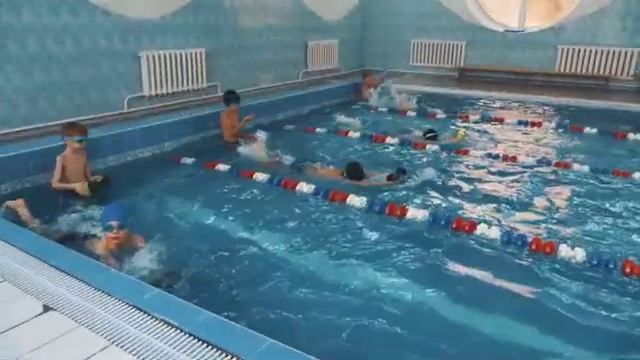 ГРАНДИОЗНОЕ ОБНОВЛЕНИЕ БАССЕЙНА "ДЕЛЬФИН" смотреть онлайн