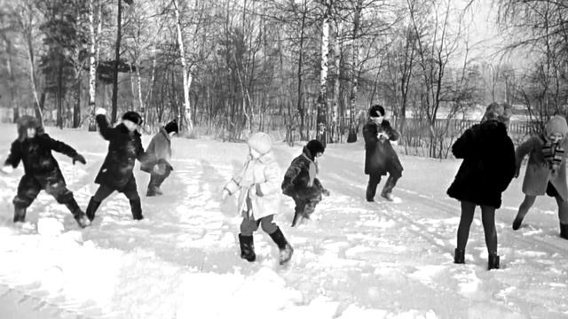 Зачем левшей в СССР насильно переучивали в правшей? смотреть онлайн