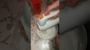 Мороженое со сгущенкой. Быстрый и лёгкий способ
