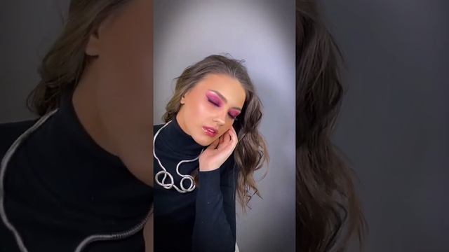РОЗОВЫЕ СМОКИ ДЛЯ ГОЛУБЫХ И ЗЕЛЕНЫХ ГЛАЗ!