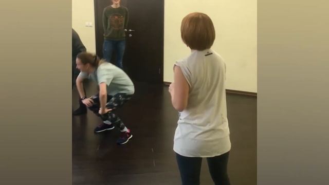 Актерское мастерство для начинающих - процесс занятий смотреть онлайн