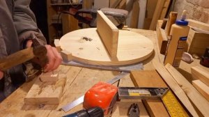 Винная полка из дерева своими руками!