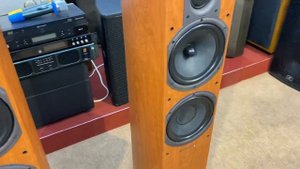 VÀI TRIỆU CÓ NGAY CẶP LOA ĐẸP VÀ HAY ,WHARFEDALE DIAMOND 9.6 VÂN GỖ ĐẸP ZIN