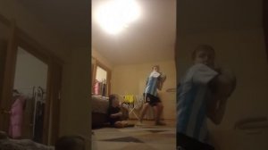 Как научиться бросать мяч от углового в футболе