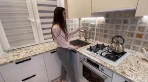 Маленькая кухня 6 кв.м. Обзор интерьера и лайфхаки от дизайнера.