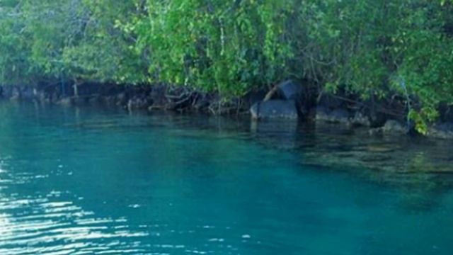 Sulamadaha Beach, Ternate Indonesia | Pantai Sulamadaha, Ternate Indonesia смотреть онлайн