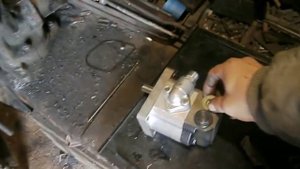 установка масляного насоса ГУР