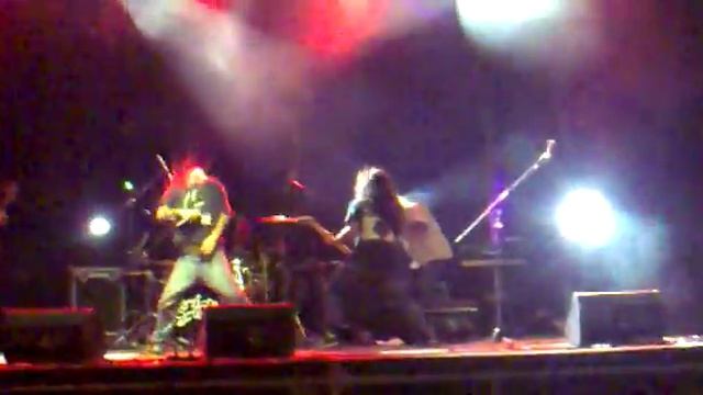 Prendemelo - Allure en la Fiesta de la Cerveza Artesanal de Quilmes 19-03-11 смотреть онлайн