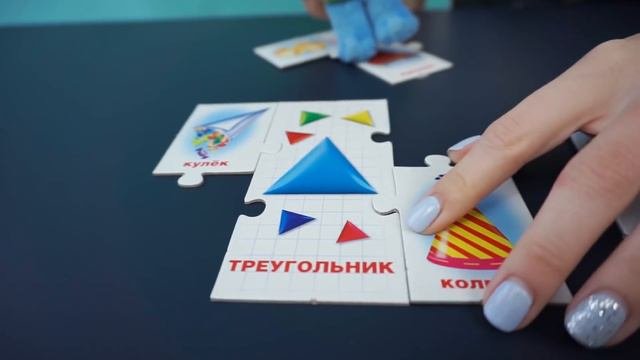 Котики, вперед! - Играем с Катей и Котей - Формы предметов - обучающее видео для детей