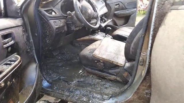 Осмотр утопленника.