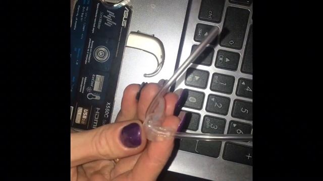 Замена трубки в индивидуальном ушном вкладыше, для слухового аппарата, самостоятельно дома. смотреть онлайн