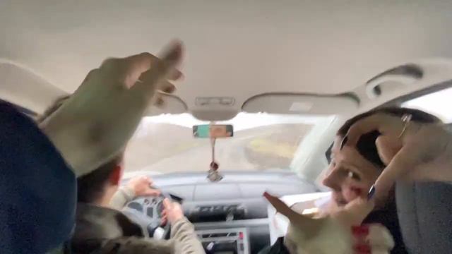 новогодний влог_подготовка  к Новому Году и день рождения Вики_смешнявки