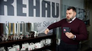 Теплый подставочный профиль. Зачем он? Какие преимущества?