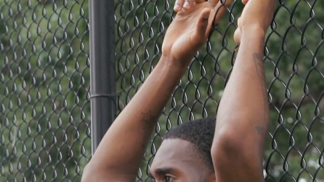 Under Armour & Will Barton Team Up смотреть онлайн