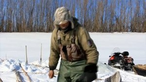 рыбалка неводом зима2013
