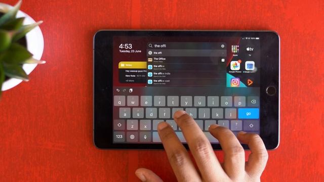 Using iPadOS 14 on iPad Mini! (How to Install) смотреть онлайн