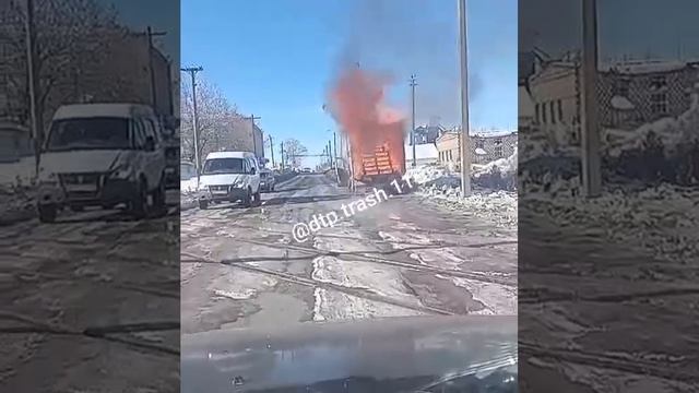 Бугульма. На ж-д переезде сгорела грузовая Газель