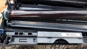 Принтер плохо печатает Brother 7010 Плохая печать brother 7010r
