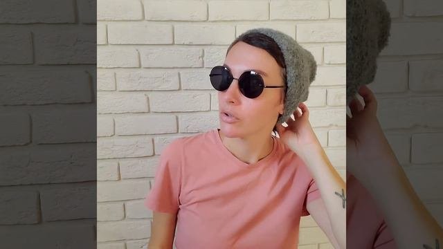 Вязаные шапочки из Alpaca Boucle.