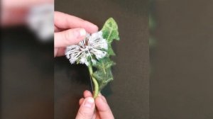 Dandelion. Brooch wool. Dry felting on frame. Одуванчик. Брошь из шерсти. Сухое валяние на каркасе.