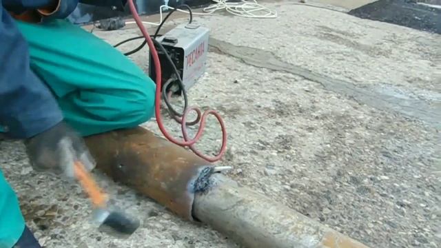 Отопление гаража.Установка печи из газового баллона. смотреть онлайн