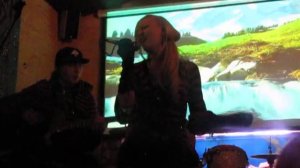 Блондинка Ксю-Новые крылья